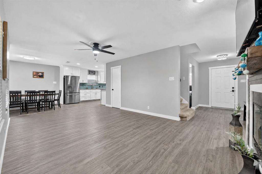 603 Rolling Hills Drive Property Photo 7
