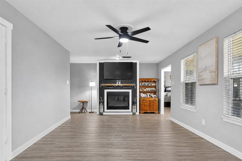 603 Rolling Hills Drive Property Photo 8