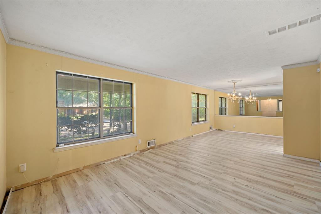 6925 Galemeadow Circle Property Photo 3