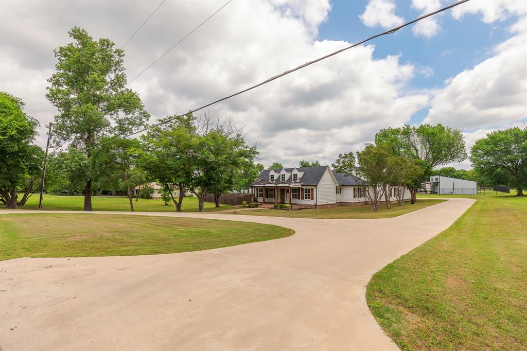 1305 N John Douglas Road Property Photo 3