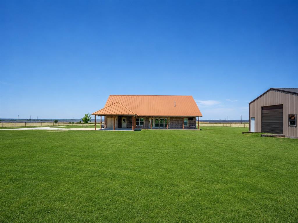 1872 County Road 329 Property Photo 6