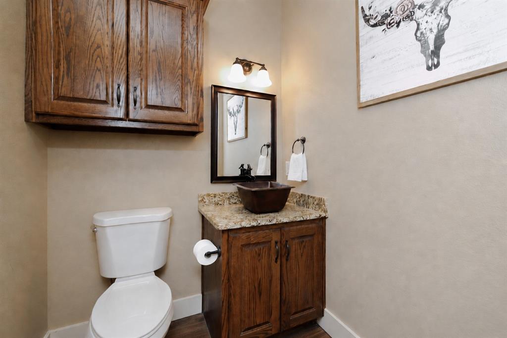 1872 County Road 329 Property Photo 19