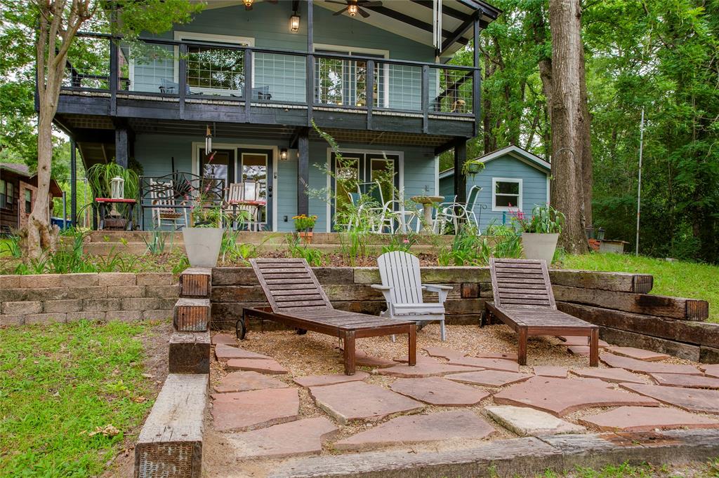 186 Harbor Drive Property Photo 4
