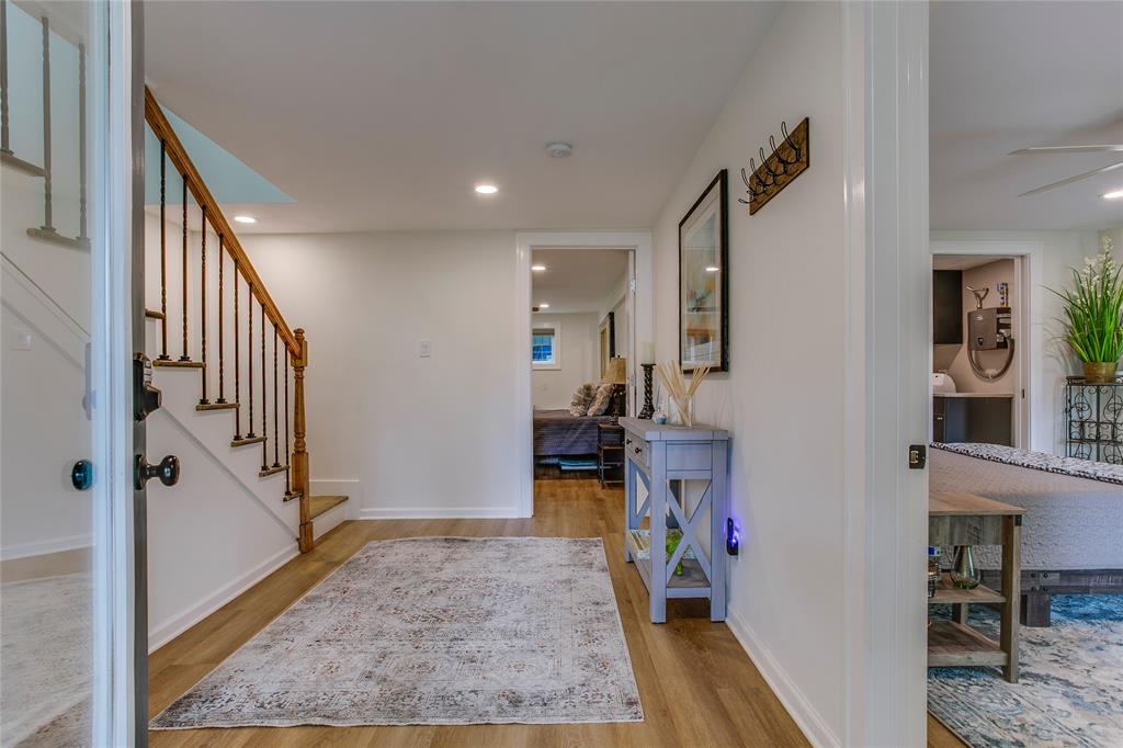 186 Harbor Drive Property Photo 10