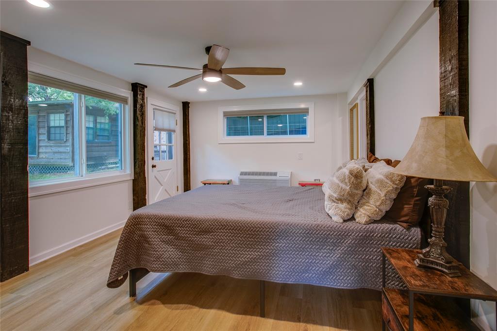 186 Harbor Drive Property Photo 17