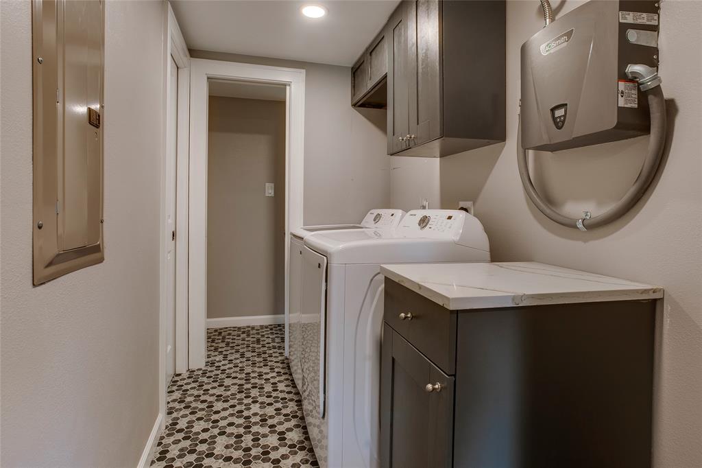 186 Harbor Drive Property Photo 18