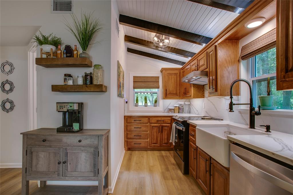 186 Harbor Drive Property Photo 22