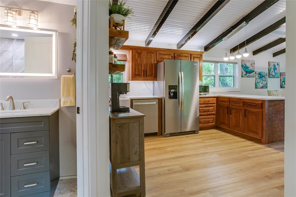 186 Harbor Drive Property Photo 26