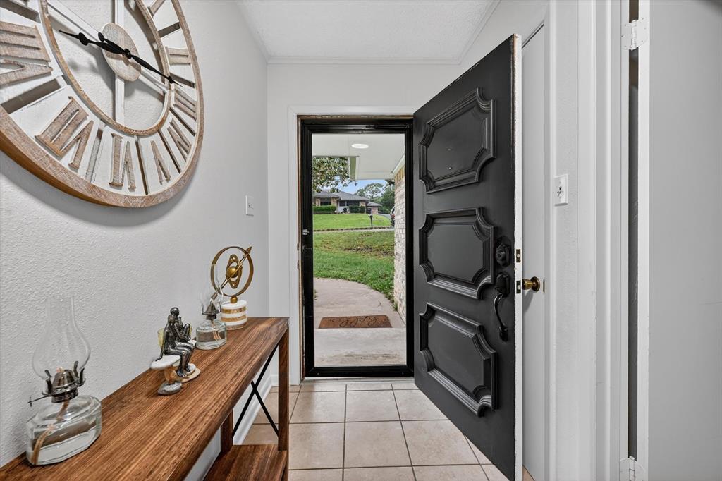 1224 S Lang Avenue Property Photo 13