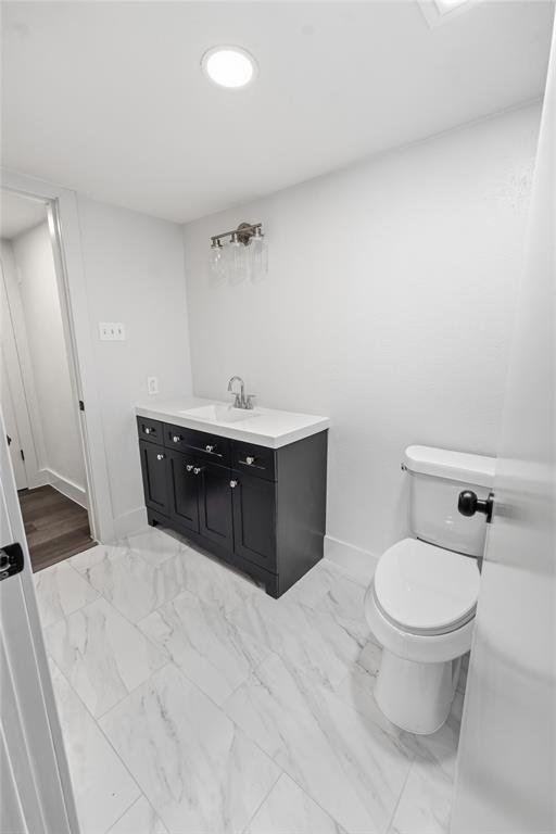 220 Robert Street Property Photo 11
