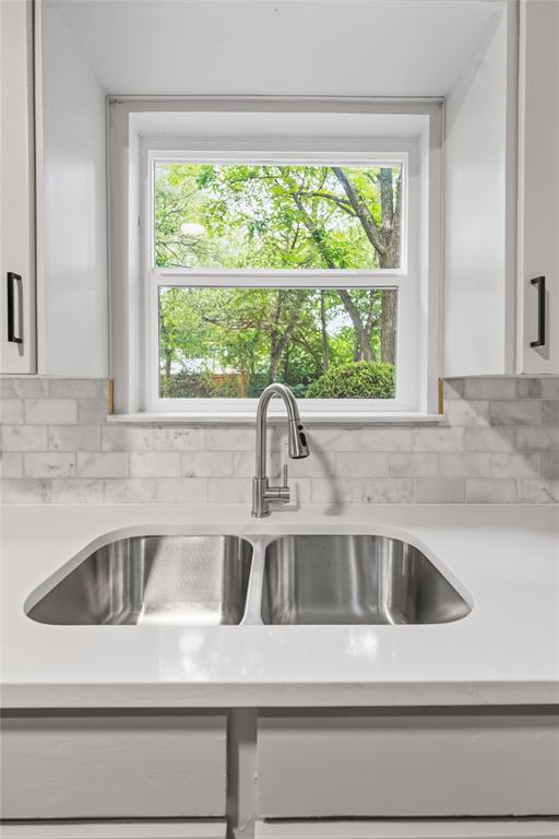 220 Robert Street Property Photo 26