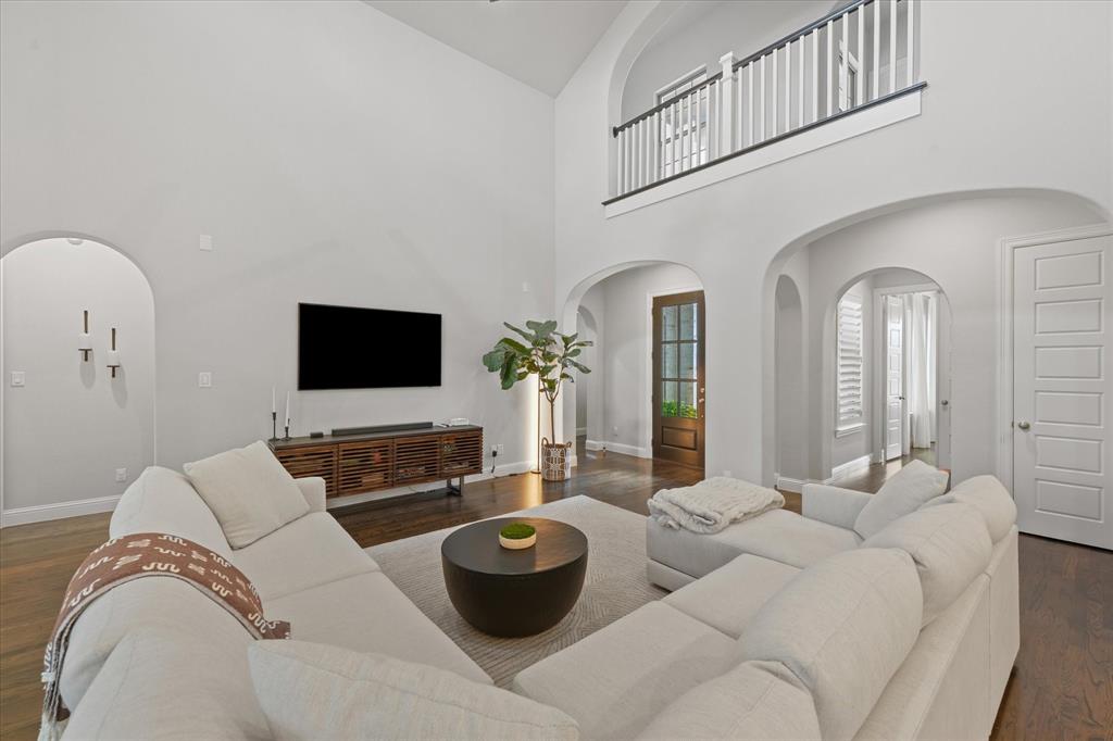 1313 Grassland Drive Property Photo 4