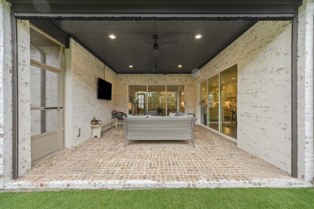 1313 Grassland Drive Property Photo 12