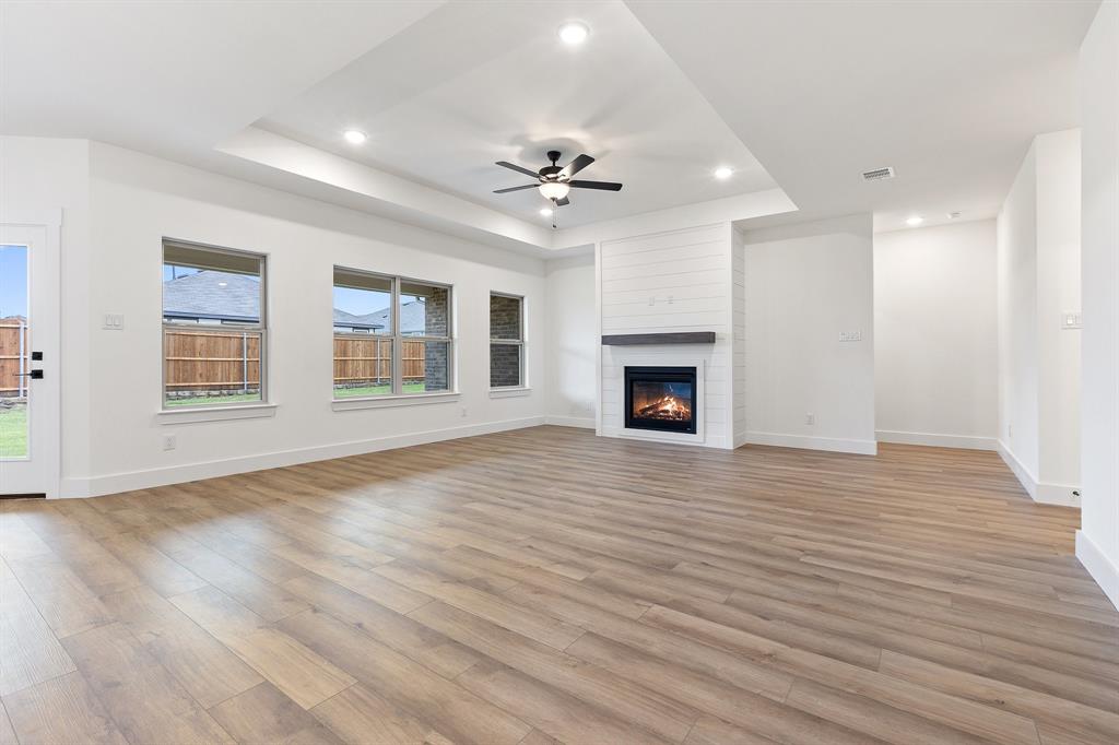 217 Saddletree Drive Property Photo 8