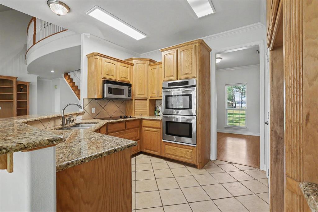 2811 N Shore Drive Property Photo 15