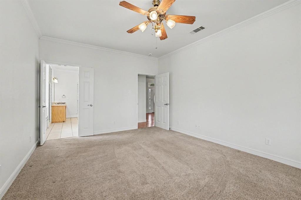 2811 N Shore Drive Property Photo 22