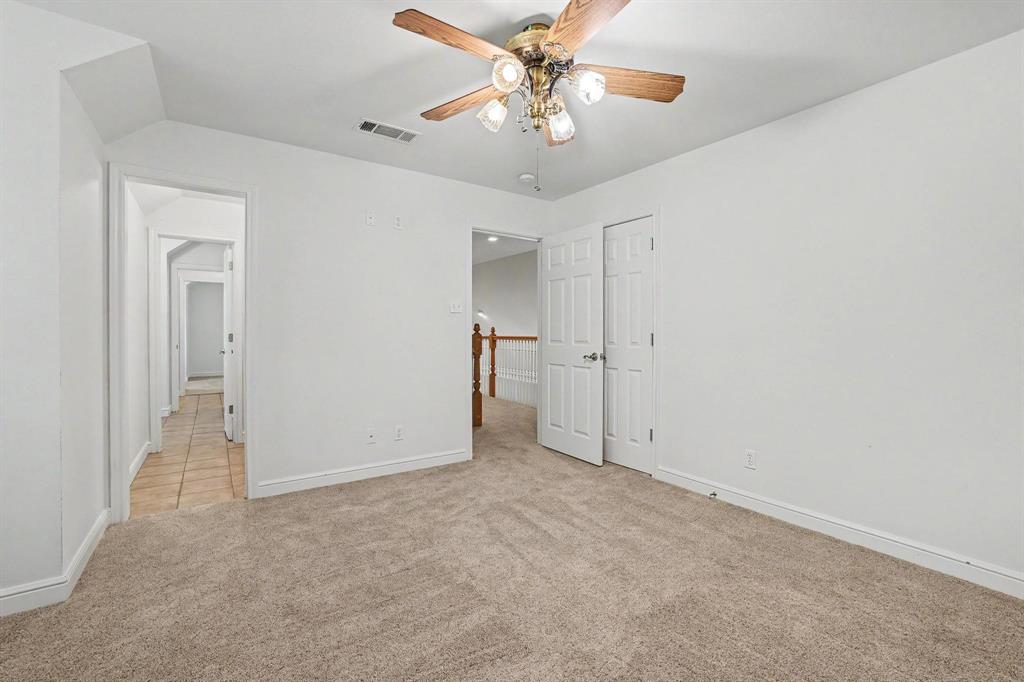 2811 N Shore Drive Property Photo 27