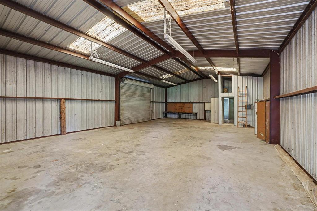 2811 N Shore Drive Property Photo 35