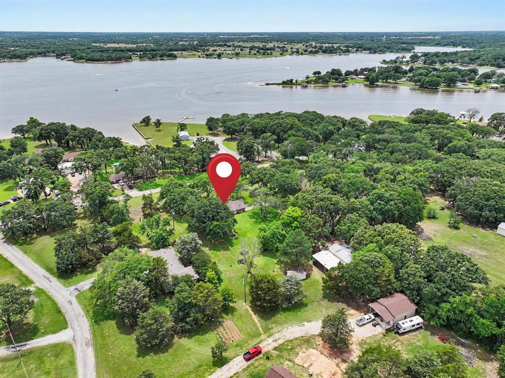 2811 N Shore Drive Property Photo 38