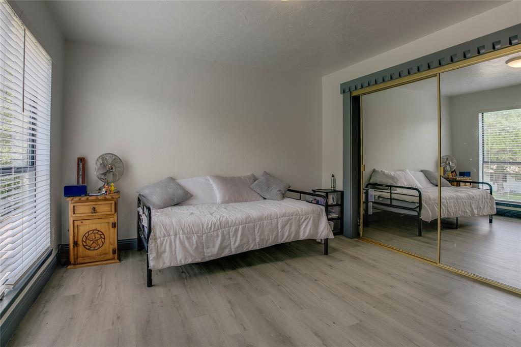 628 S Walker Street Property Photo 14