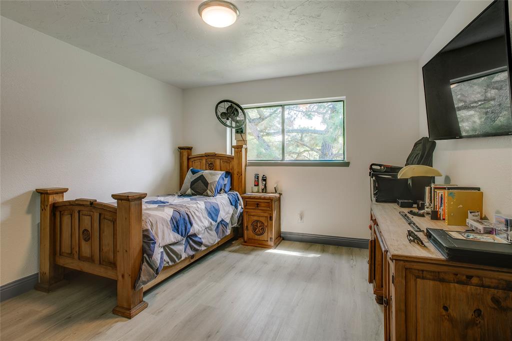 628 S Walker Street Property Photo 15
