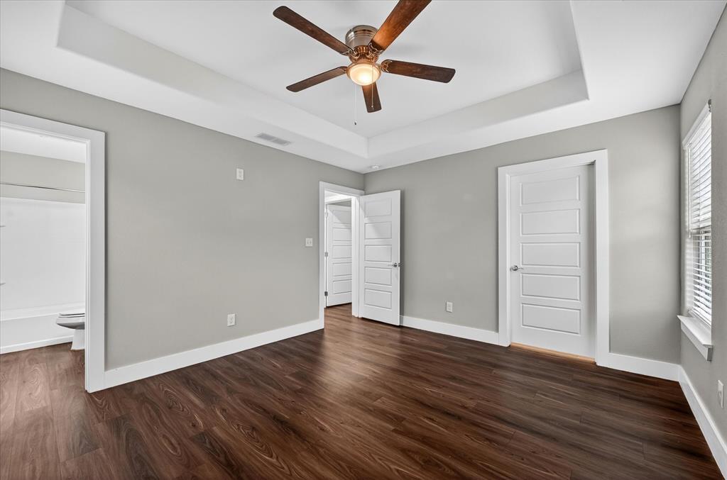 1032 Ray Drive Property Photo 10