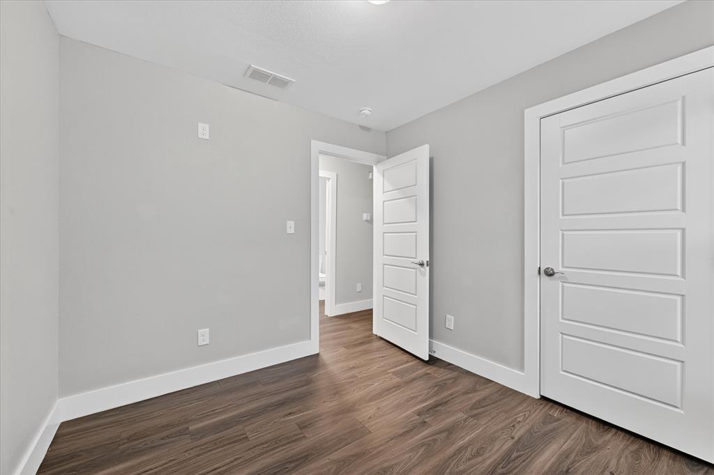1032 Ray Drive Property Photo 22