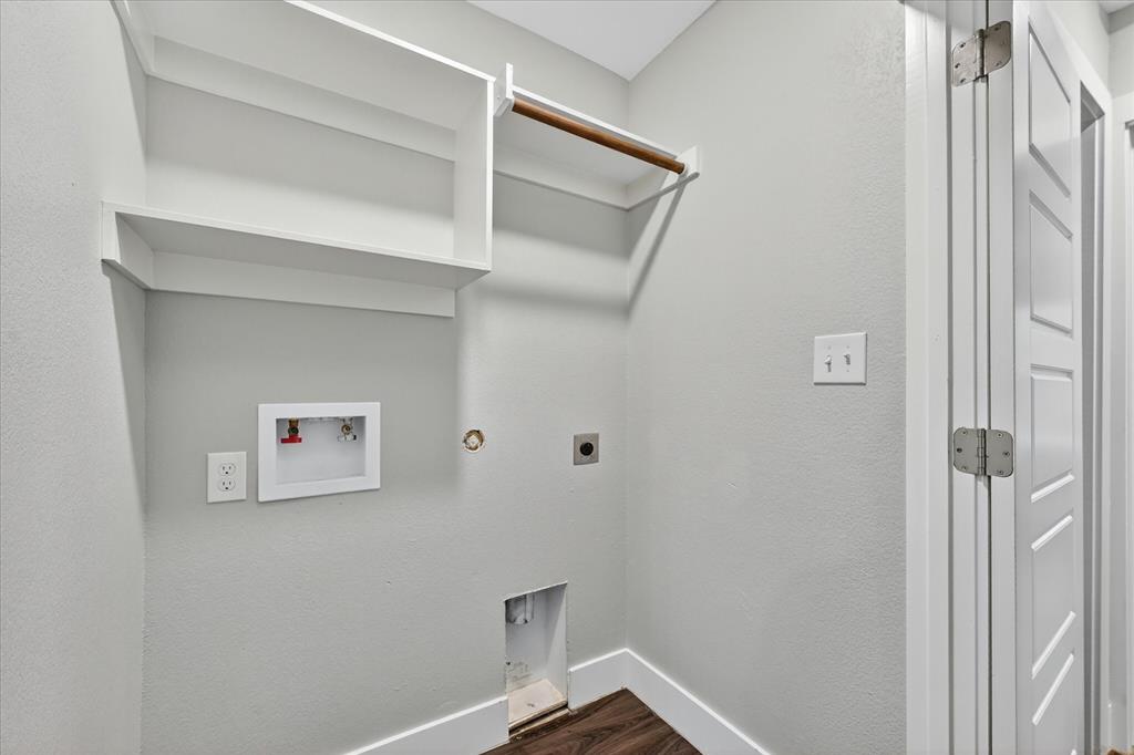 1032 Ray Drive Property Photo 23