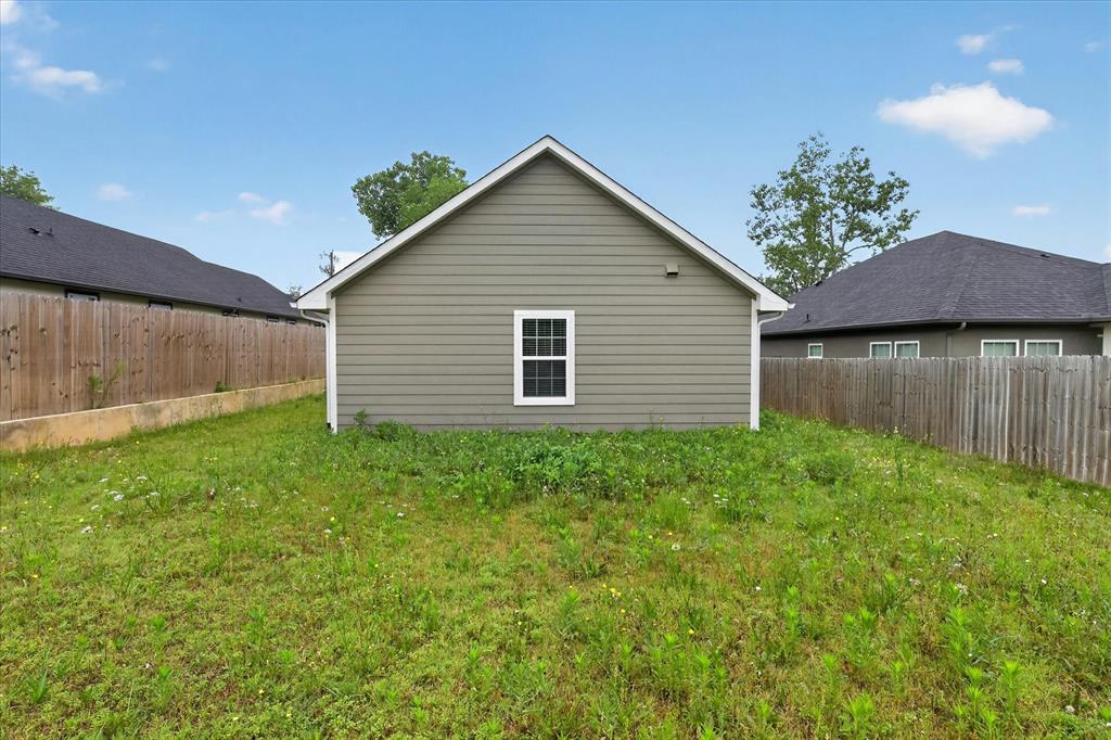 1032 Ray Drive Property Photo 27