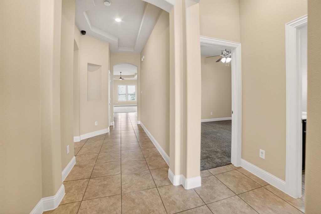 552 Winnetka Drive Property Photo 5