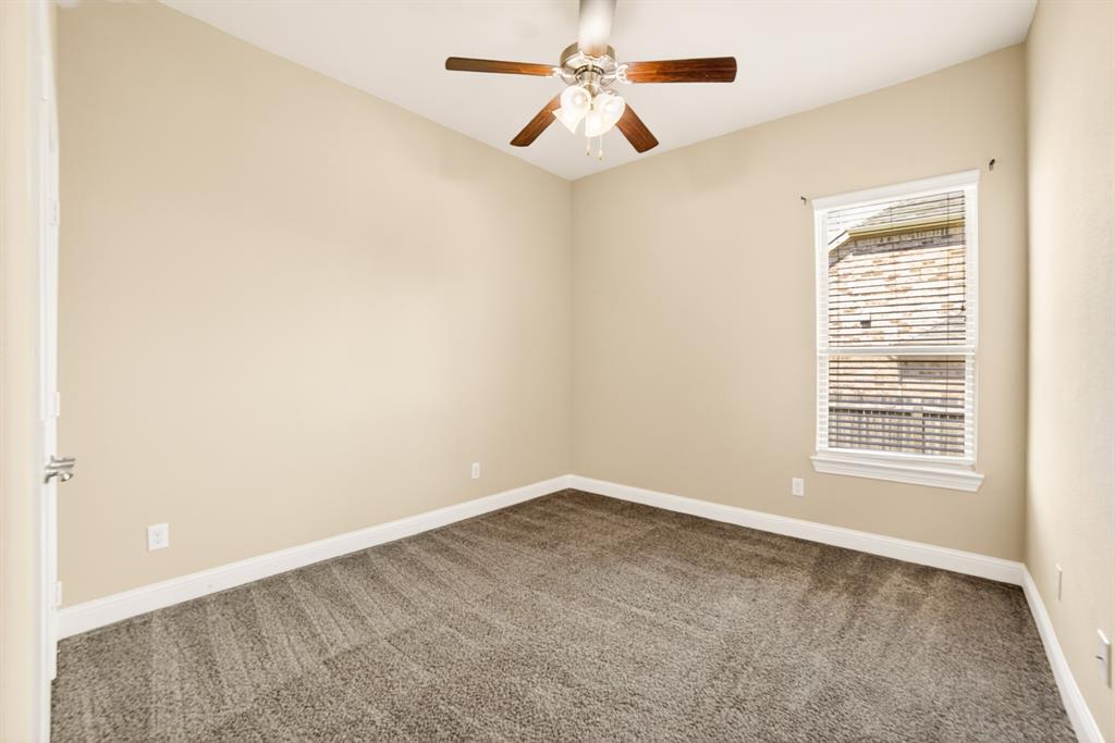 552 Winnetka Drive Property Photo 11