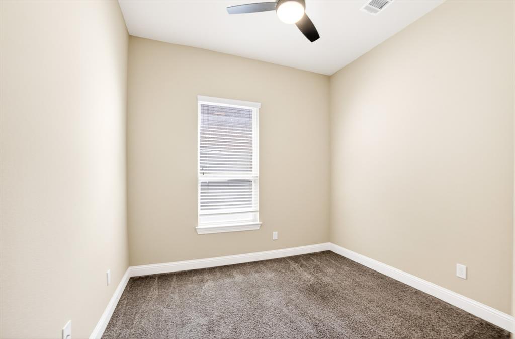 552 Winnetka Drive Property Photo 16