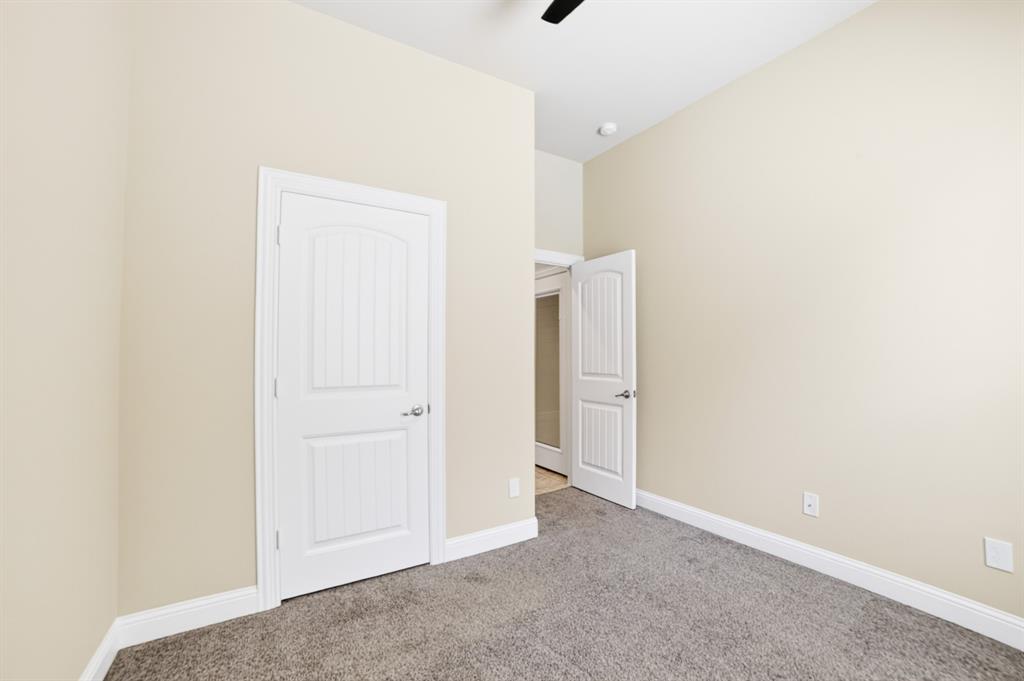 552 Winnetka Drive Property Photo 17