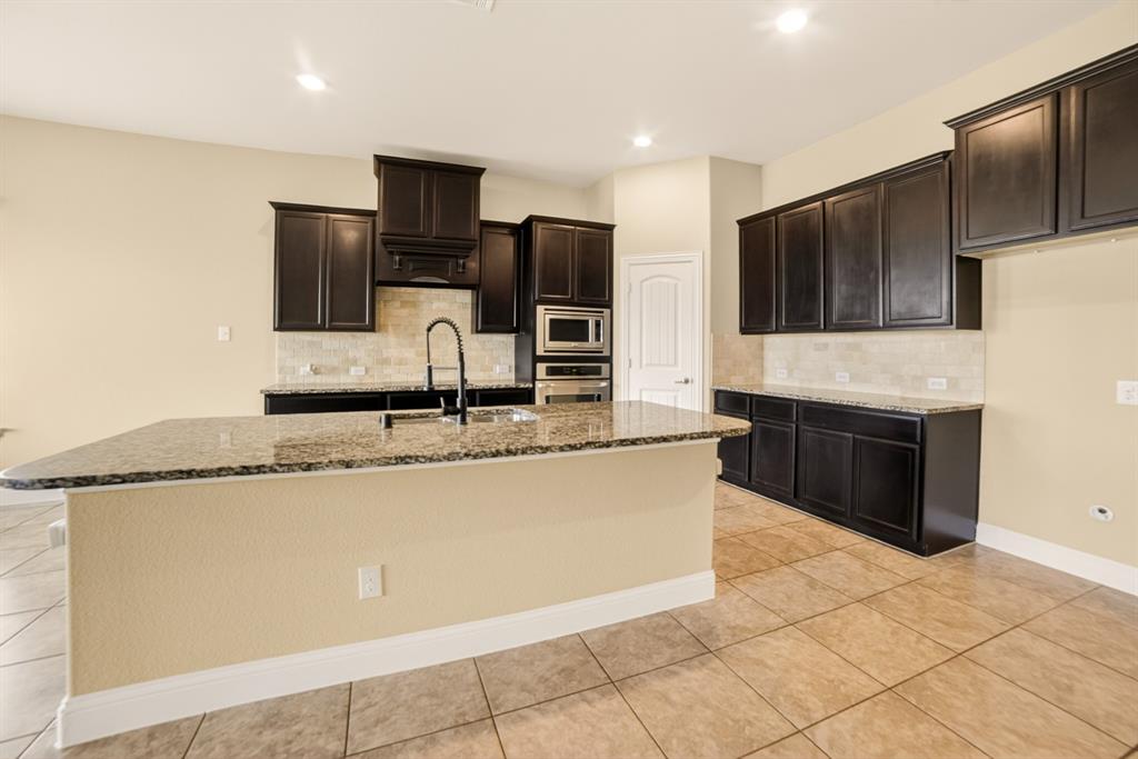 552 Winnetka Drive Property Photo 20