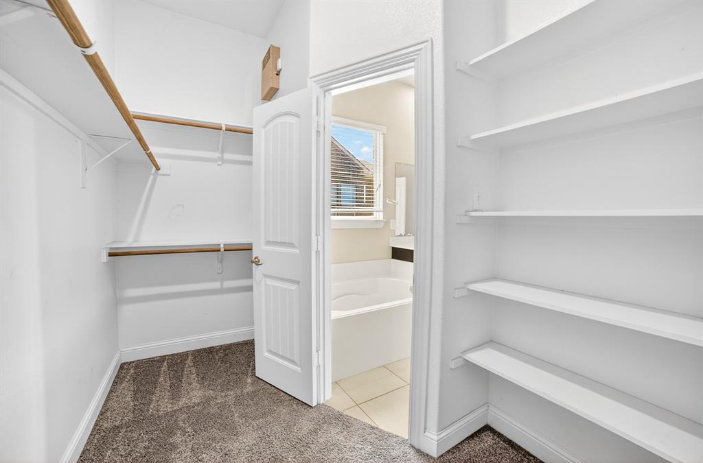 552 Winnetka Drive Property Photo 32