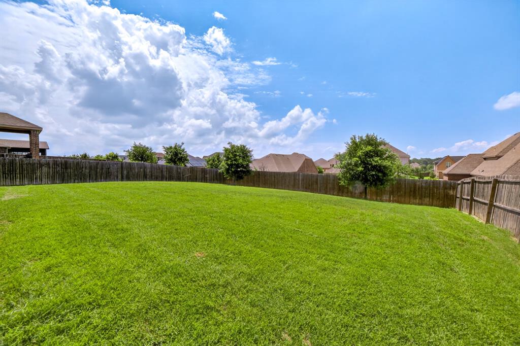 552 Winnetka Drive Property Photo 35