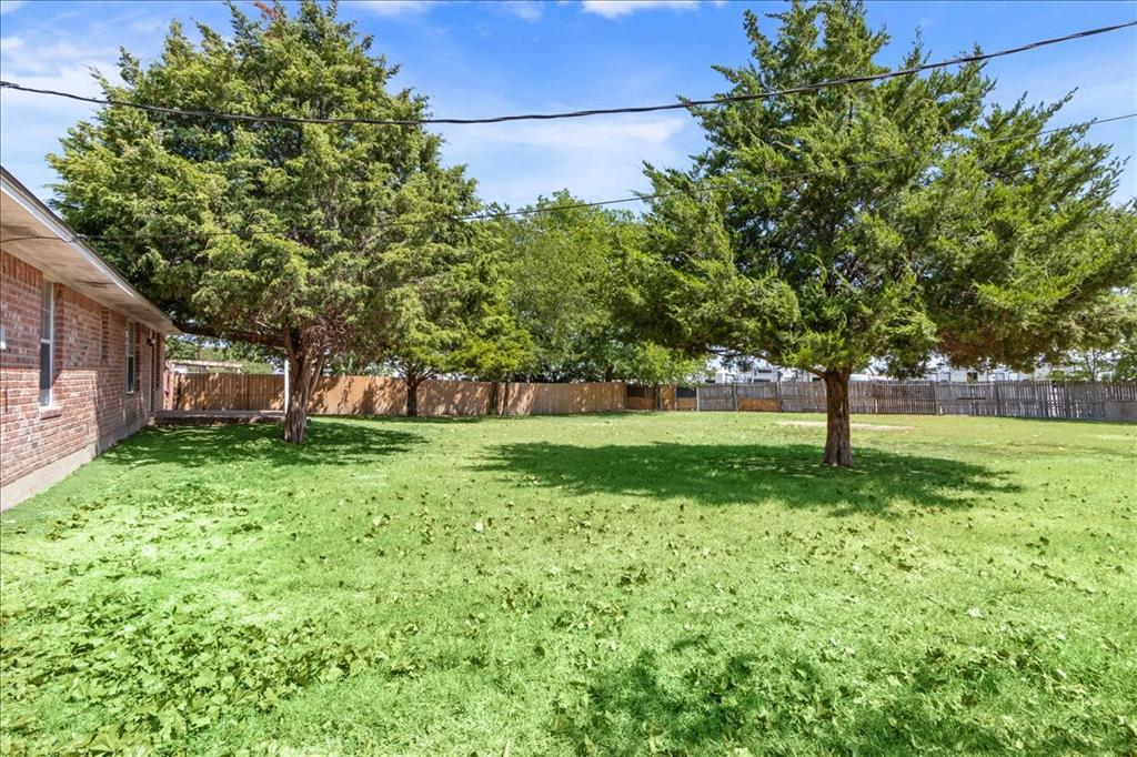 706 Rolling Hills Drive Property Photo 22