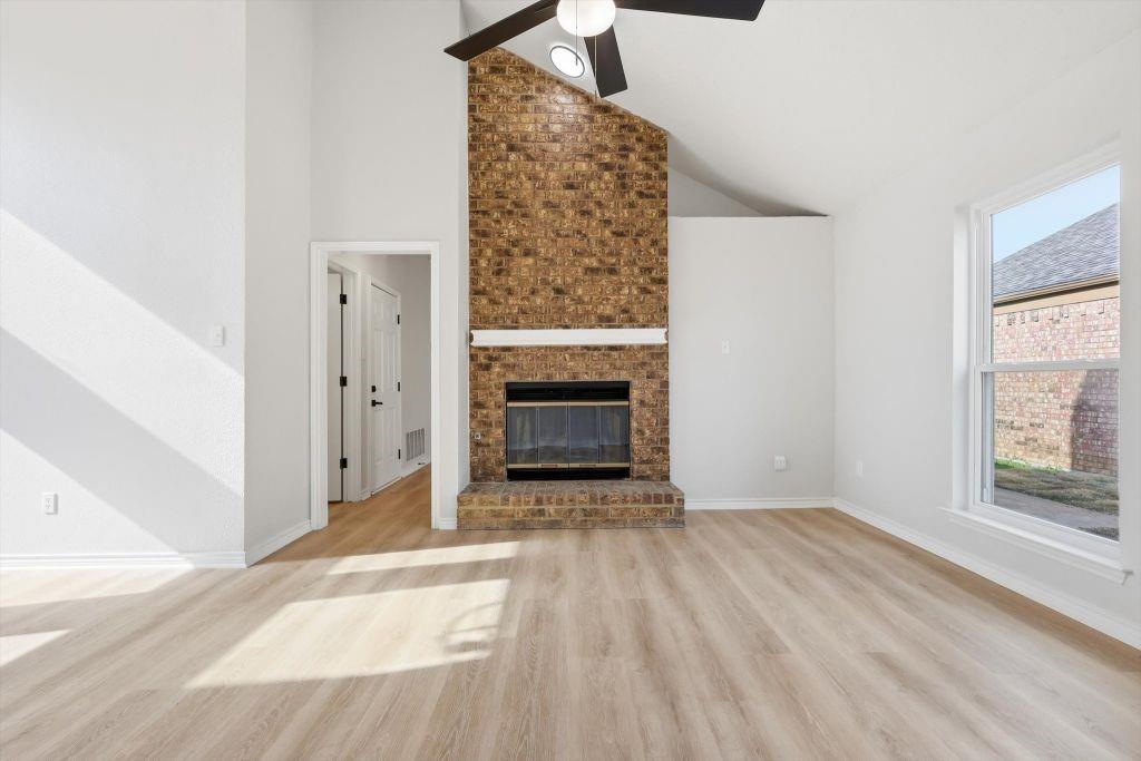 4904 Courtside Drive Property Photo 6