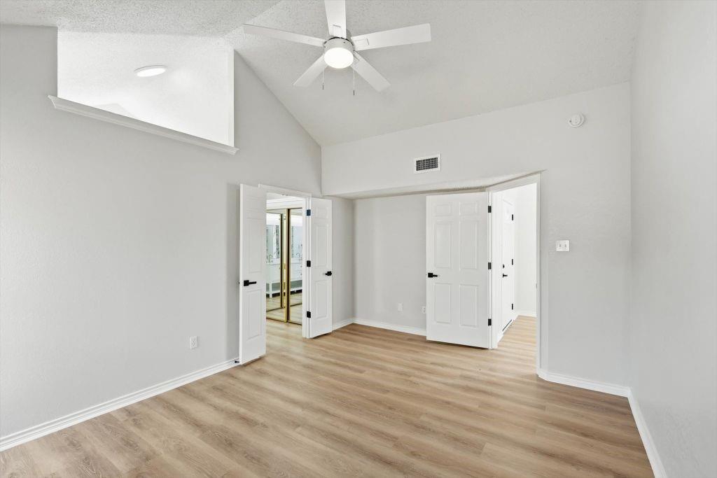 4904 Courtside Drive Property Photo 18