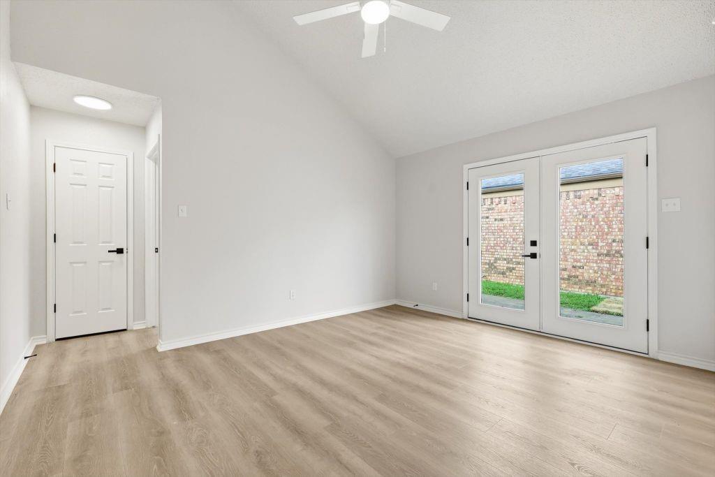 4904 Courtside Drive Property Photo 22