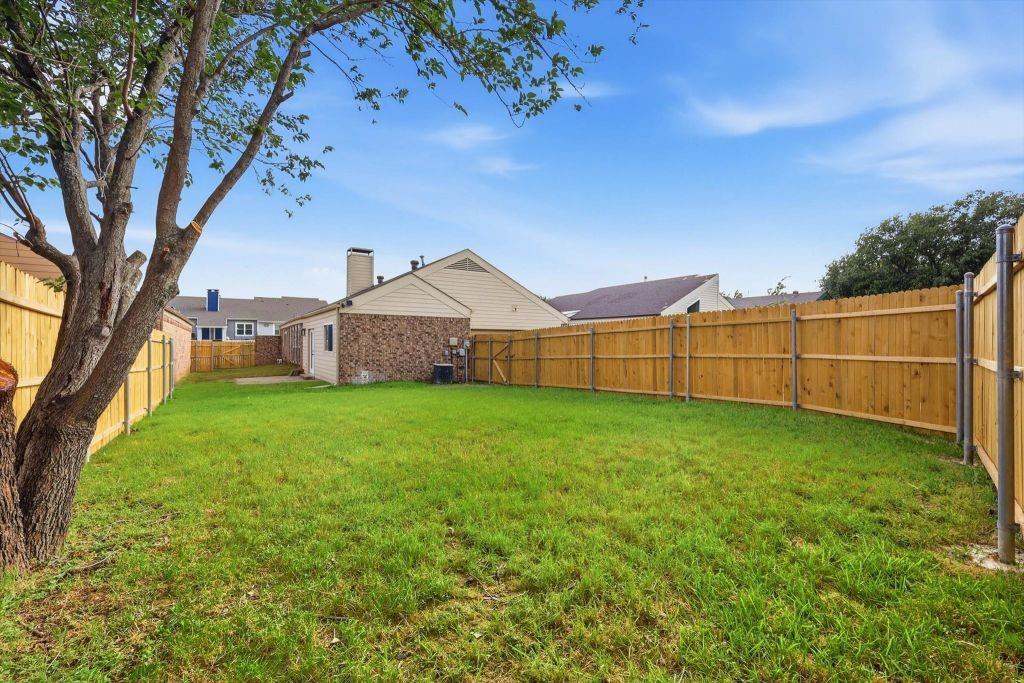 4904 Courtside Drive Property Photo 28