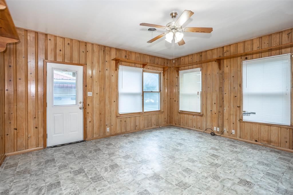 206 Ritchey Street Property Photo 14