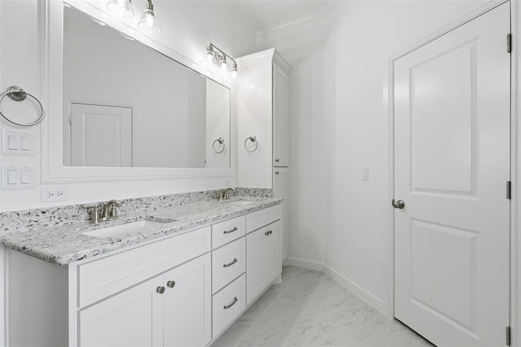 1366 Oleander Drive Property Photo 23