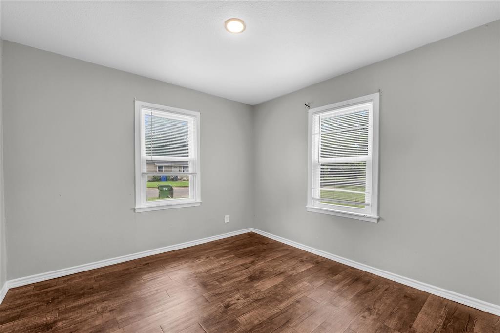 612 Dunbar Street Property Photo 12