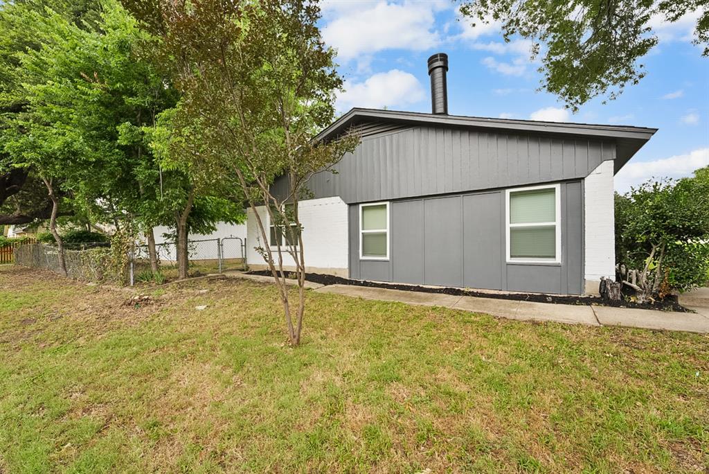 1425 Oakhill Drive Property Photo 11