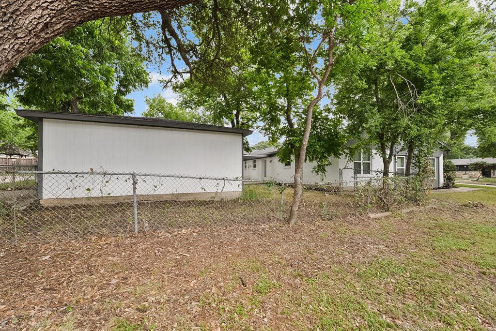 1425 Oakhill Drive Property Photo 17