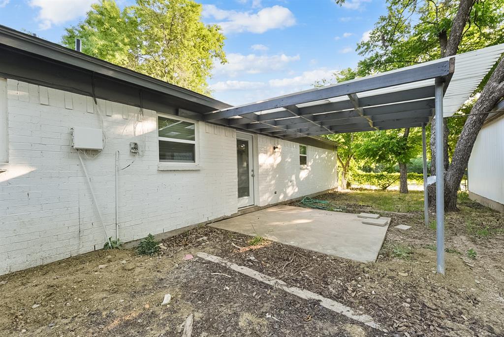 1425 Oakhill Drive Property Photo 18