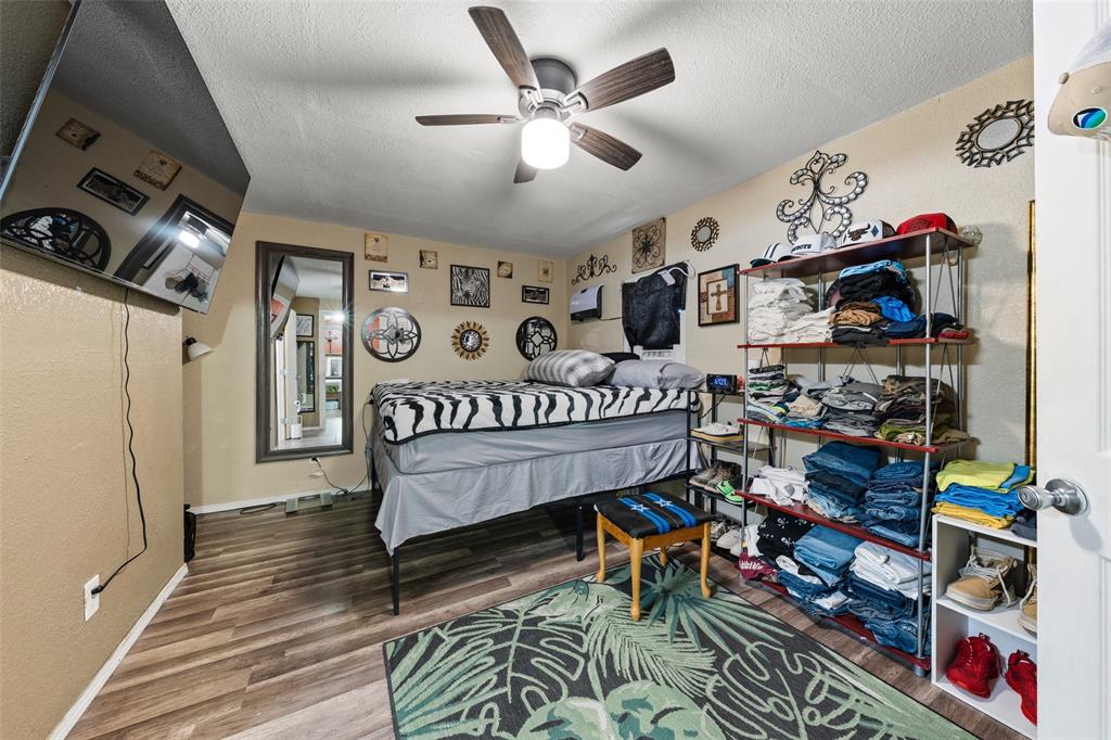 112 Woodlake Lane Property Photo 27