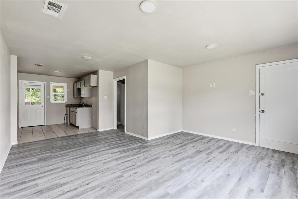 1310 Stone Drive Property Photo 6