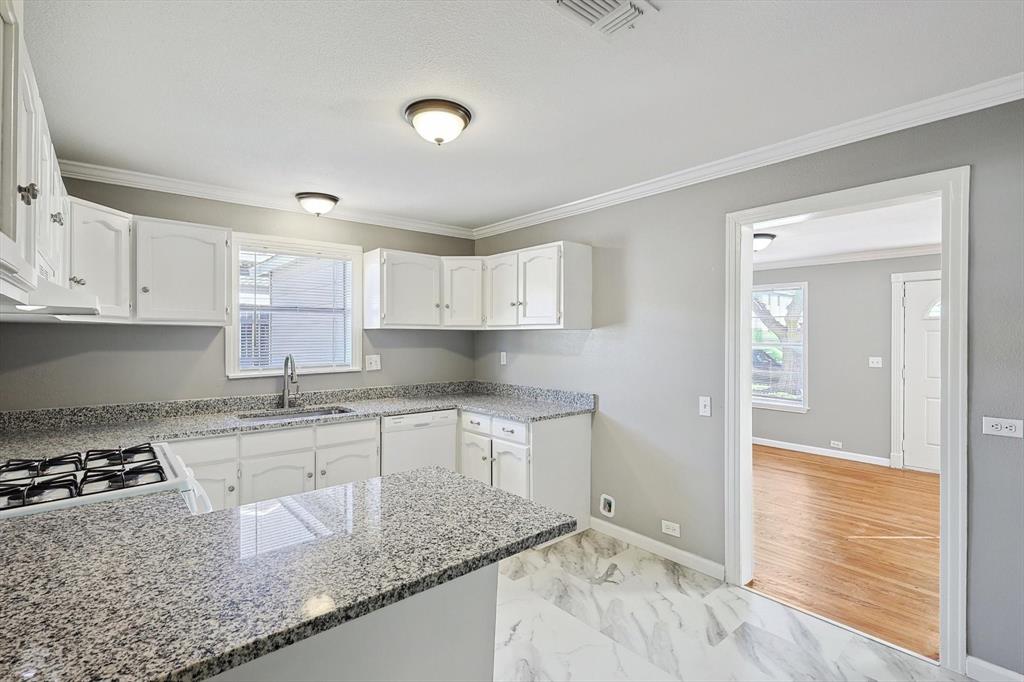 3120 Sappington Place Property Photo 7